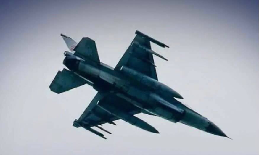 យោធាថៃប្រើប្រាស់យន្ត​ហោះ​ចម្បាំង F-16 ទម្លាក់គ្រាប់បែកនៅភ្នំខ្មោច និងពាក់ស្បែក